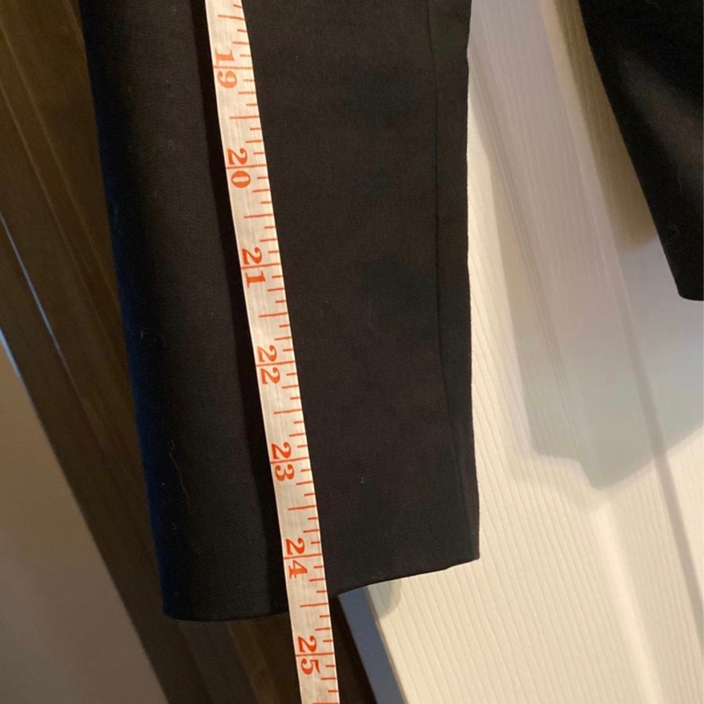 Women’s Suit Jacket - Picture 3 of 6